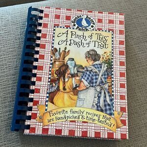 Gooseberry Patch A Pinch of This A Dash of That Cookbook